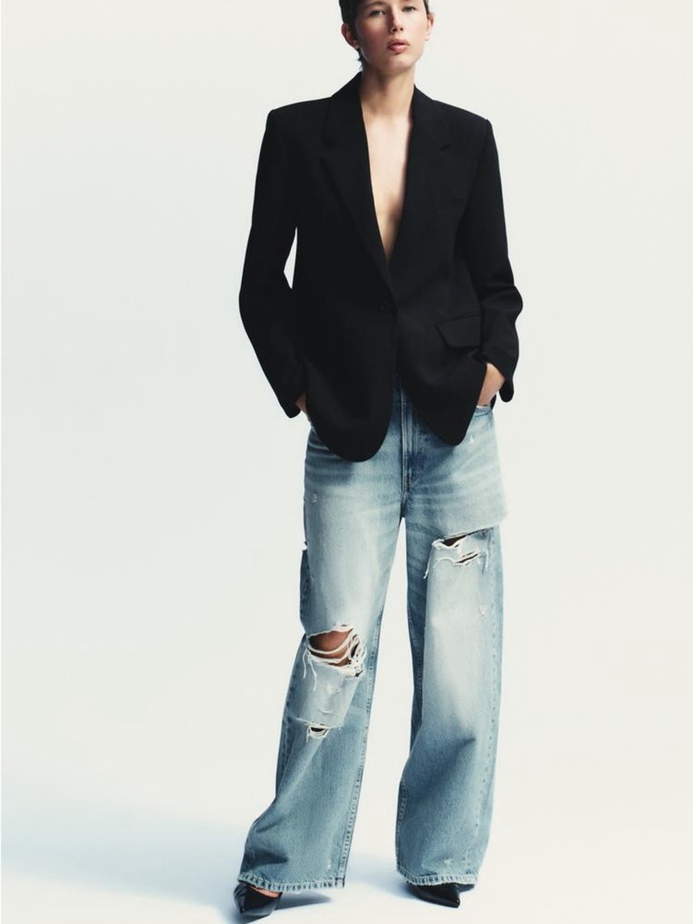 Zara Black Straight Fit Blazer - Size M NWOT